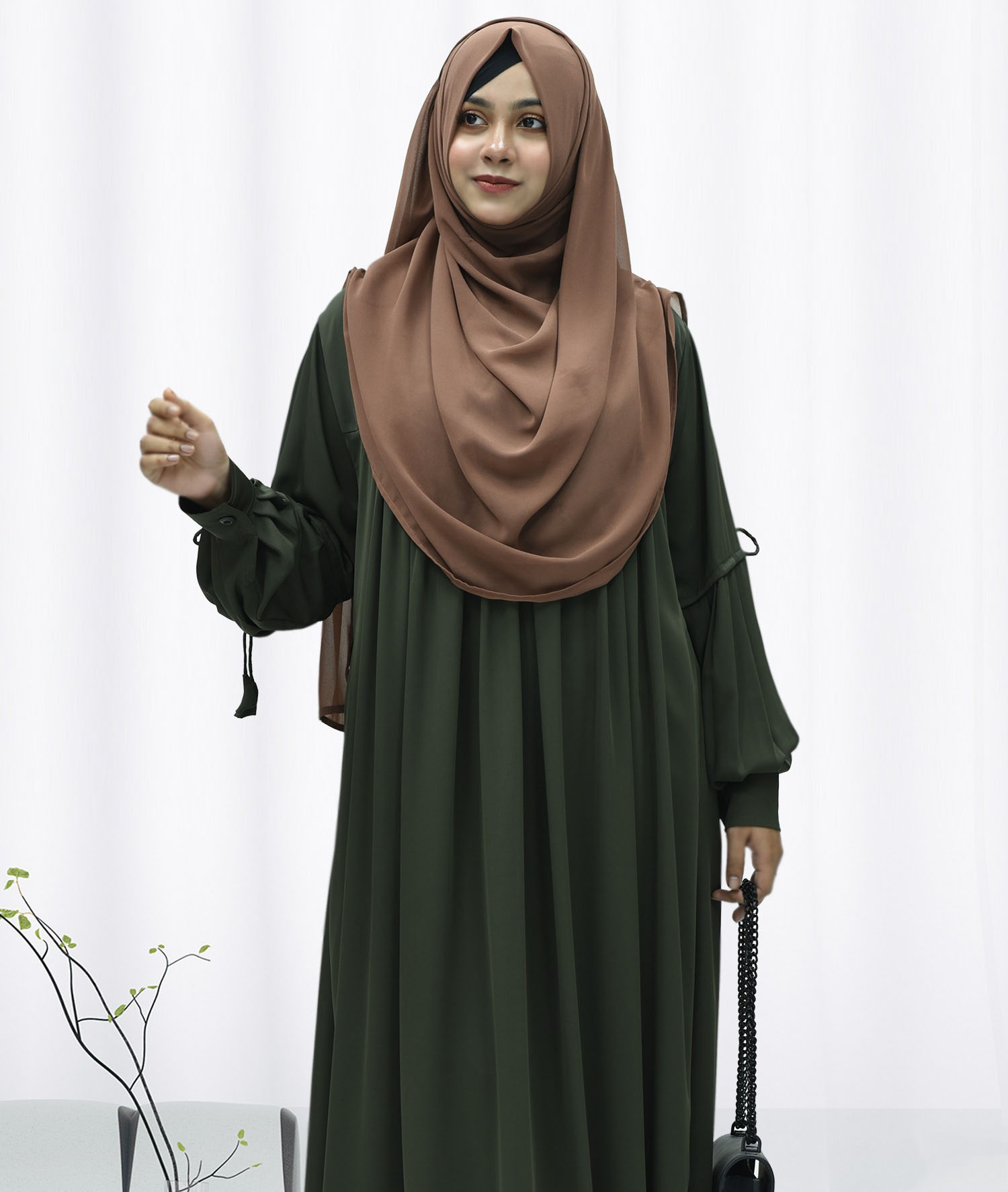 Abaya Aleena 22