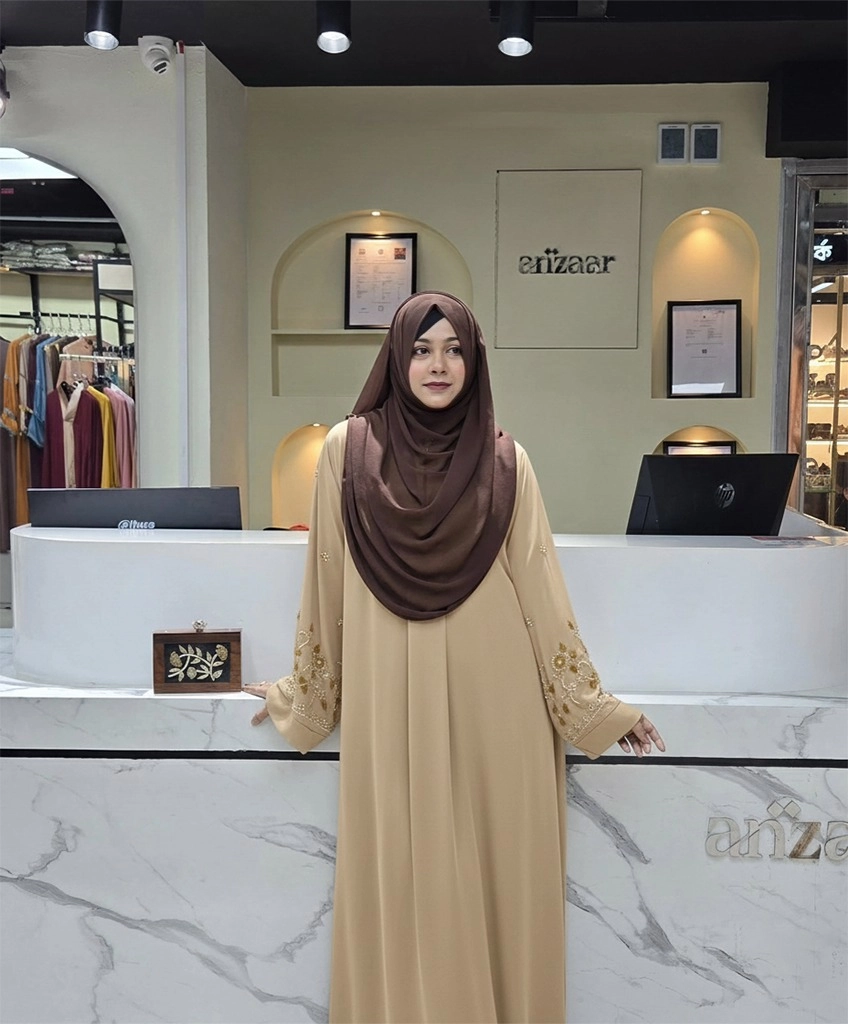 Karchupi Kaiyra Abaya (Zoom)
